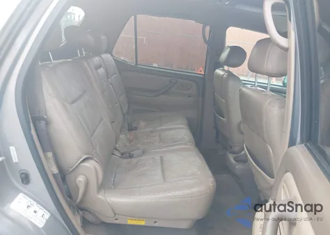 2002 Toyota Sequoia Sr5 V8 z USA, uszkodzony, nr VIN 5TDZT34A22S092165